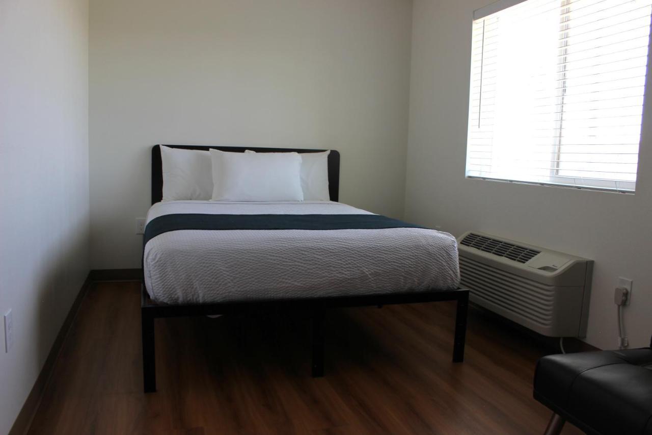 Motel 6 Rexburg, Id Bagian luar foto