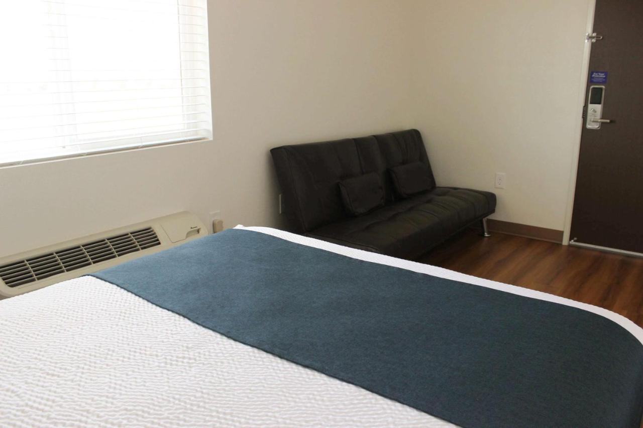 Motel 6 Rexburg, Id Bagian luar foto
